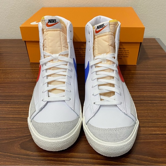 Nike Blazer Mid '77 SE Vintage Mismatched Swoosh Blue Red BQ6806-117 - Picture 4 of 5